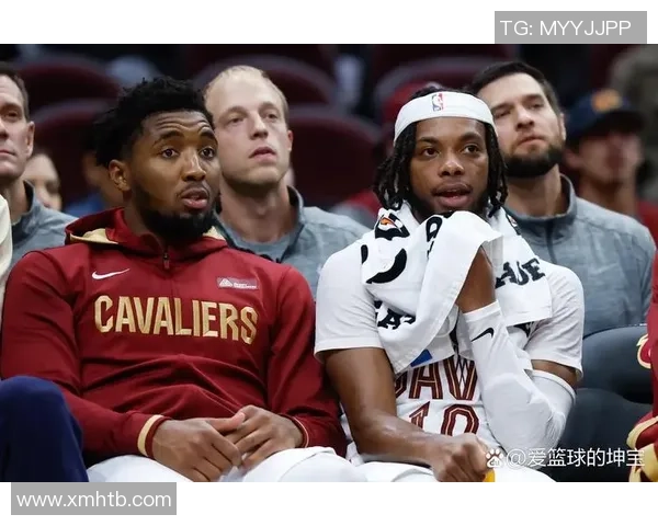 骑士与勇士圣诞大战激战正酣球迷期待精彩对决与历史重演